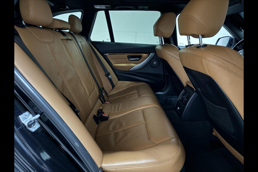 BMW 3 Serie Touring 320i M Sport Pano H/K Leer Camera NAP