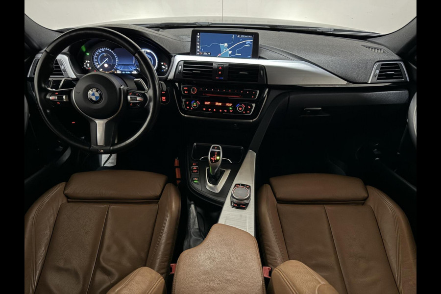BMW 3 Serie Touring 320i M Sport Pano H/K Leer Camera NAP