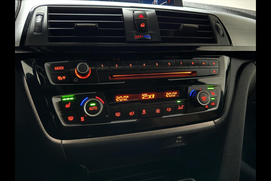 BMW 3 Serie Touring 320i M Sport Pano H/K Leer Camera NAP