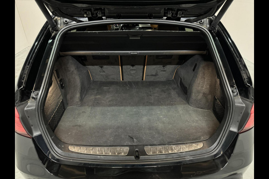 BMW 3 Serie Touring 320i M Sport Pano H/K Leer Camera NAP