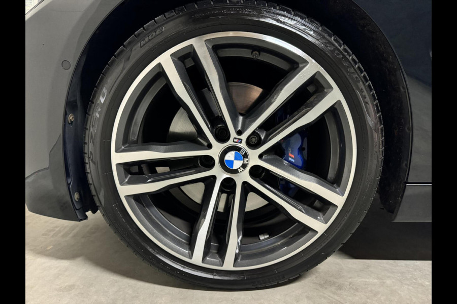 BMW 3 Serie Touring 320i M Sport Pano H/K Leer Camera NAP