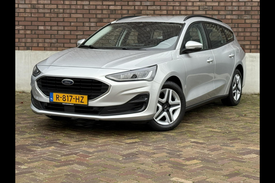 Ford FOCUS Wagon 1.0 EcoBoost Hybrid Titanium / ALL-Season banden / Navigatiesysteem 8 inch Touch- & Swipescreen