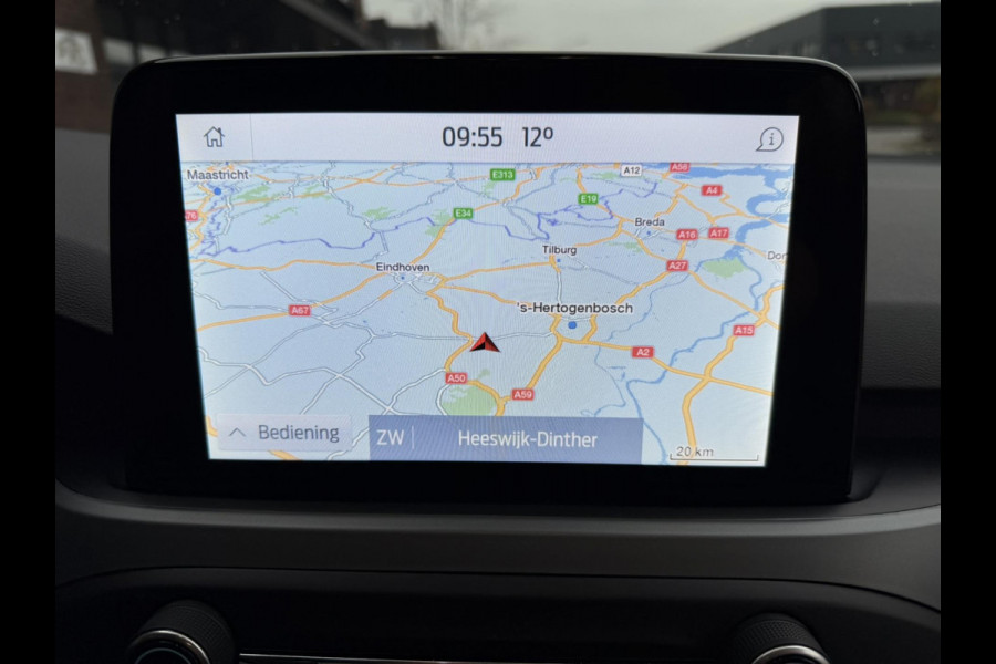 Ford FOCUS Wagon 1.0 EcoBoost Hybrid Titanium / ALL-Season banden / Navigatiesysteem 8 inch Touch- & Swipescreen