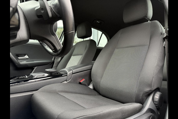 Mercedes-Benz A-Klasse 180 Aut. Business Sol. | Navi | Camera | M-Bux |