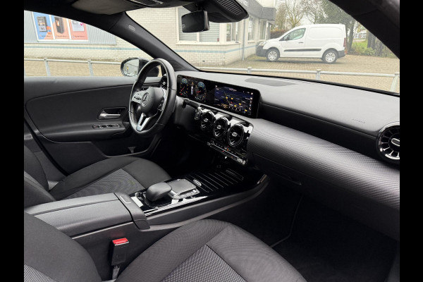 Mercedes-Benz A-Klasse 180 Aut. Business Sol. | Navi | Camera | M-Bux |