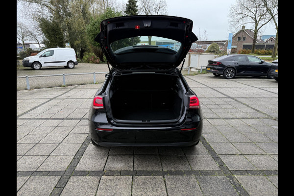 Mercedes-Benz A-Klasse 180 Aut. Business Sol. | Navi | Camera | M-Bux |