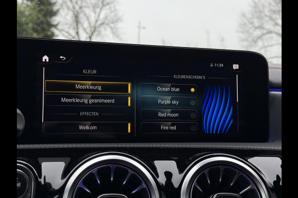 Mercedes-Benz CLA-Klasse Shooting Brake 250e Aut. Business Sol. AMG | Panorama | Burmester | Designo Magno | Sfeer Verlichting |