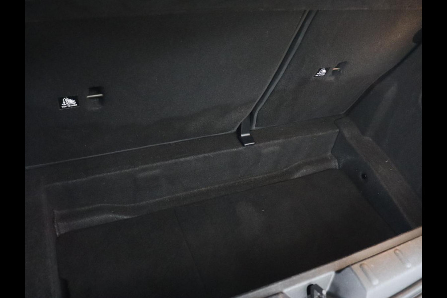 MINI Mini Electric Basic 33 kWh | Origineel NL | Carplay | Full LED | Navigatie | Digital Cockpit | Climate control | Cruise control | Bluetooth