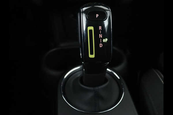 MINI Mini Electric Basic 33 kWh | Origineel NL | Carplay | Full LED | Navigatie | Digital Cockpit | Climate control | Cruise control | Bluetooth
