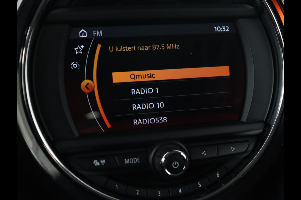 MINI Mini Electric Basic 33 kWh | Origineel NL | Carplay | Full LED | Navigatie | Digital Cockpit | Climate control | Cruise control | Bluetooth