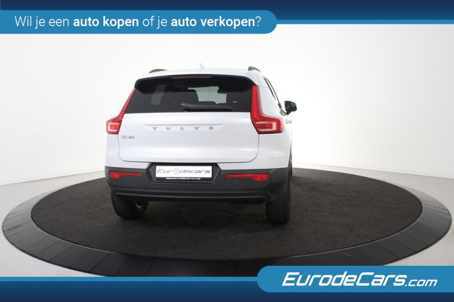 Volvo XC40 1.5 T2 Momentum *1ste Eigenaar*Navigatie*DAB*Parkassist*