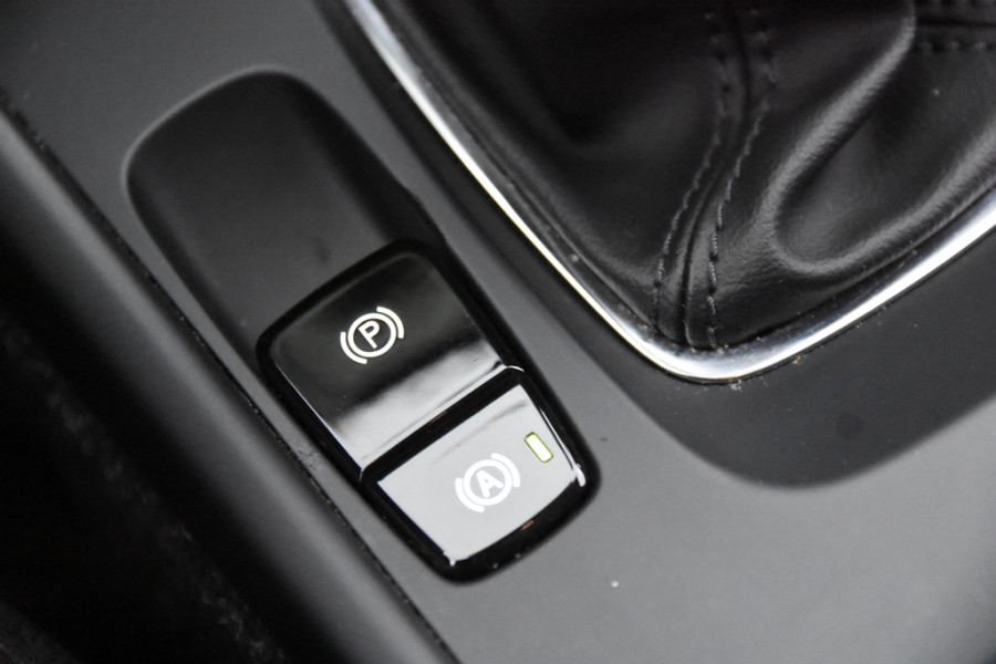 Volvo XC40 1.5 T2 Momentum *1ste Eigenaar*Navigatie*DAB*Parkassist*