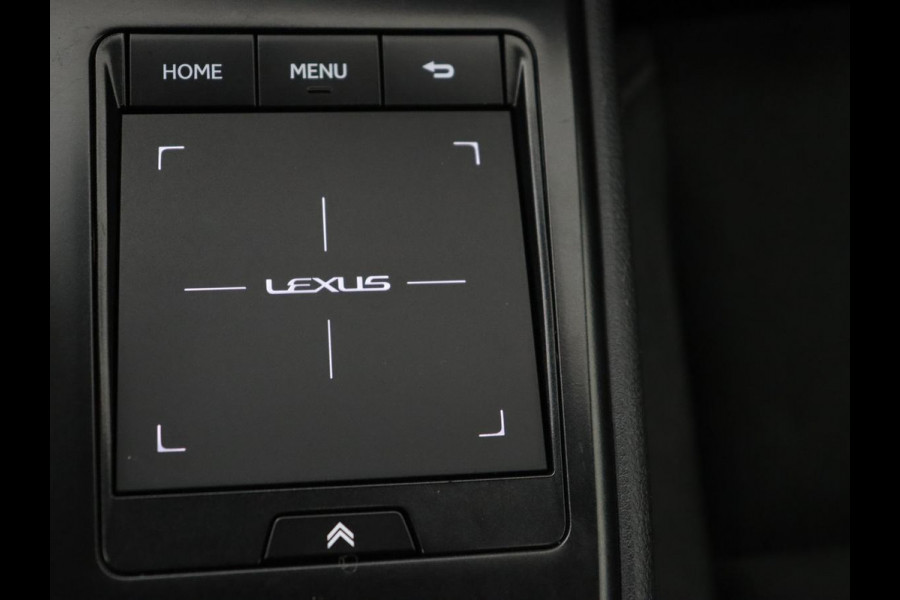 Lexus UX 300e Business 54 kWh | 1e eigenaar | Adaptive cruise | Carplay | Camera | Navigatie | Full LED | Elektrische stoelen | Climate control | Bluetooth