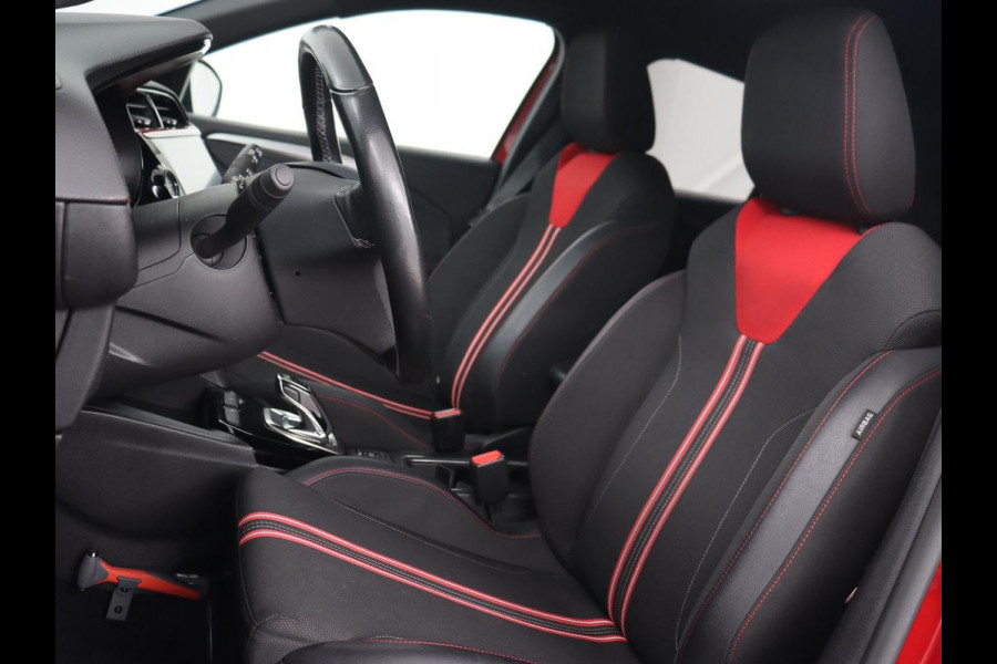 Opel CORSA-E GS Line 50 kWh | 1e eigenaar | Stoel & stuurverwarming | Carplay | Navigatie | Full LED | 17'' | Climate control | Cruise control | Bluetooth