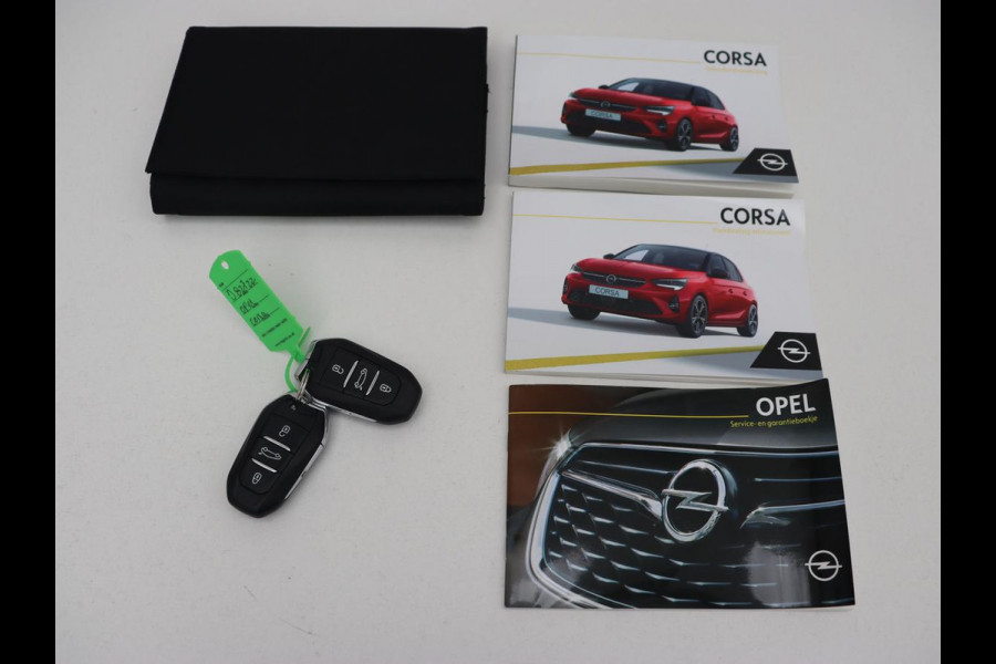 Opel CORSA-E GS Line 50 kWh | 1e eigenaar | Stoel & stuurverwarming | Carplay | Navigatie | Full LED | 17'' | Climate control | Cruise control | Bluetooth