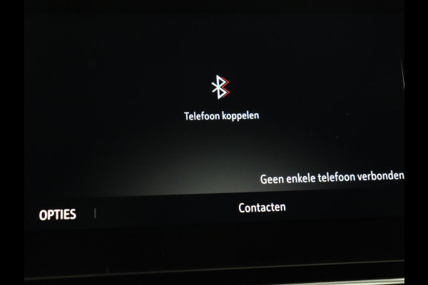 Opel CORSA-E GS Line 50 kWh | 1e eigenaar | Stoel & stuurverwarming | Carplay | Navigatie | Full LED | 17'' | Climate control | Cruise control | Bluetooth