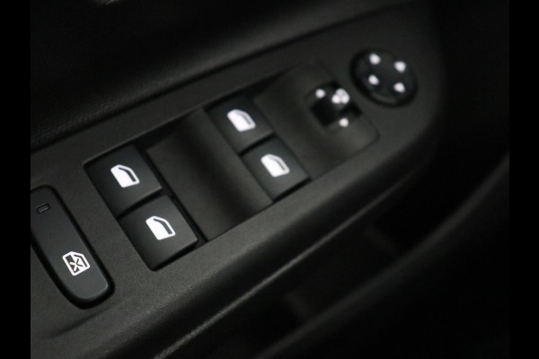 Opel CORSA-E GS Line 50 kWh | 1e eigenaar | Stoel & stuurverwarming | Carplay | Navigatie | Full LED | 17'' | Climate control | Cruise control | Bluetooth