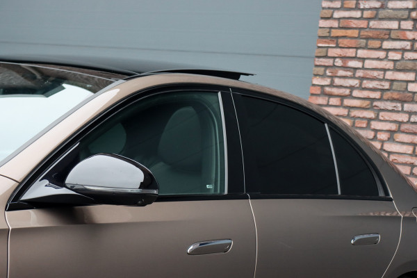 Mercedes-Benz E-Klasse 300 e AMG Line | Hyperscreen | Airmatic | Achterasbesturing | Distronic+ | Stoelventilatie | Memory | Burmester | HUD | Digital Light | Surround Camera | Verwarmd Stuurwiel |