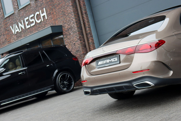 Mercedes-Benz E-Klasse 300 e AMG Line | Hyperscreen | Airmatic | Achterasbesturing | Distronic+ | Stoelventilatie | Memory | Burmester | HUD | Digital Light | Surround Camera | Verwarmd Stuurwiel |