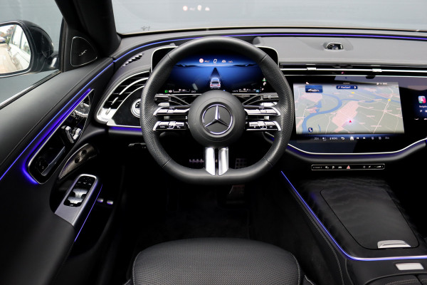 Mercedes-Benz E-Klasse 300 e AMG Line | Hyperscreen | Airmatic | Achterasbesturing | Distronic+ | Stoelventilatie | Memory | Burmester | HUD | Digital Light | Surround Camera | Verwarmd Stuurwiel |