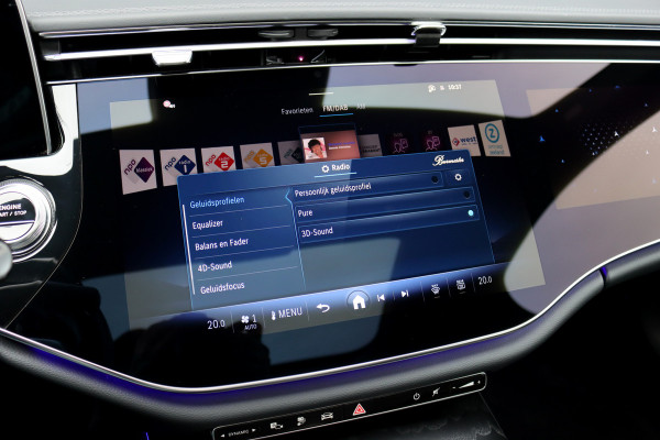 Mercedes-Benz E-Klasse 300 e AMG Line | Hyperscreen | Airmatic | Achterasbesturing | Distronic+ | Stoelventilatie | Memory | Burmester | HUD | Digital Light | Surround Camera | Verwarmd Stuurwiel |