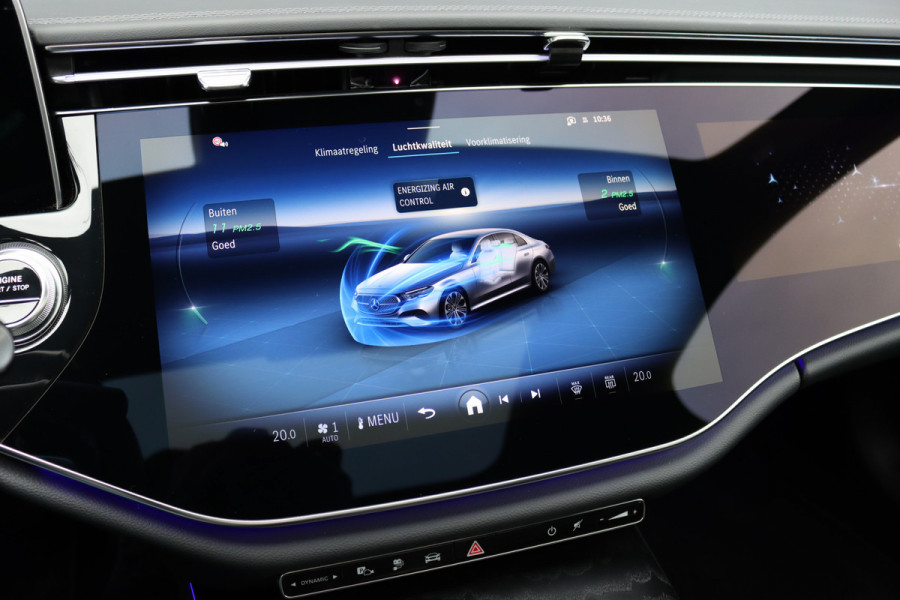 Mercedes-Benz E-Klasse 300 e AMG Line | Hyperscreen | Airmatic | Achterasbesturing | Distronic+ | Stoelventilatie | Memory | Burmester | HUD | Digital Light | Surround Camera | Verwarmd Stuurwiel |