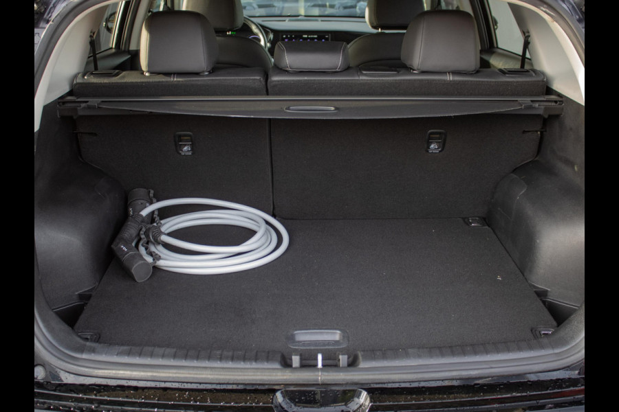 Kia e-Niro DynamicPlusLine 64 kWh | Nederlandse dealer onderhouden auto | Navigatie | Stoel en stuurverwarming |