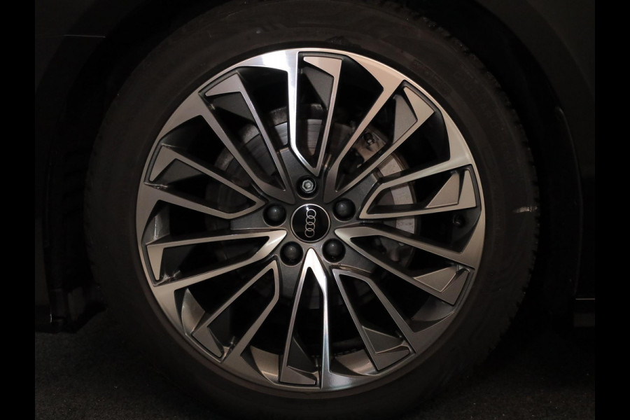 Audi A6 Avant 40 TFSI S edition Competition 204 pk S-tronic | Verlengde garantie | Navigatie | Panoramadak | Parkeersensoren | Achteruitrijcamera | Stoelverwarming | S-Line |