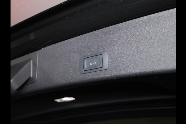 Audi A6 Avant 40 TFSI S edition Competition 204 pk S-tronic | Verlengde garantie | Navigatie | Panoramadak | Parkeersensoren | Achteruitrijcamera | Stoelverwarming | S-Line |