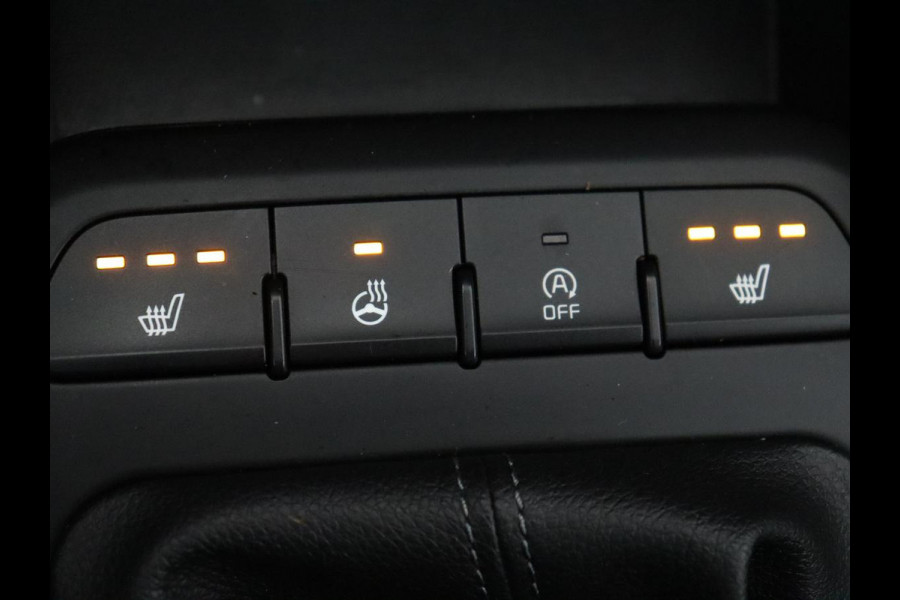 Kia Stonic 1.0 T-GDi ExecutiveLine | Leder | Stoel & stuurverwarming | Carplay | Camera | Keyless | Navigatie | Climate control | Cruise control