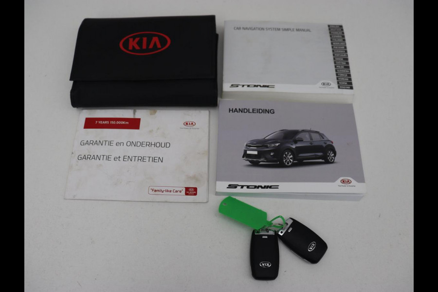 Kia Stonic 1.0 T-GDi ExecutiveLine | Leder | Stoel & stuurverwarming | Carplay | Camera | Keyless | Navigatie | Climate control | Cruise control