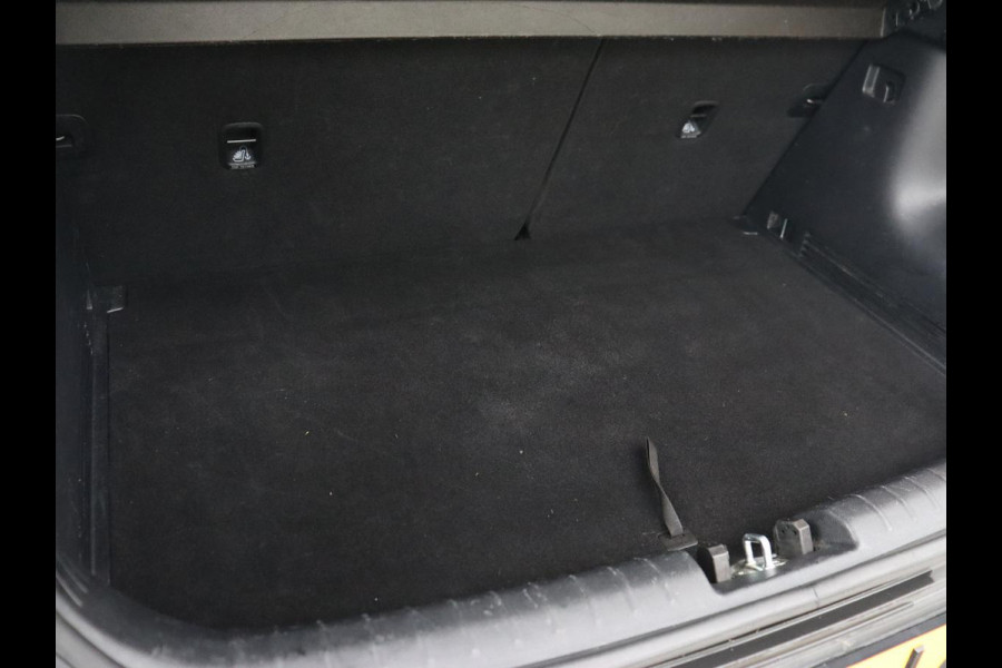 Kia Stonic 1.0 T-GDi ExecutiveLine | Leder | Stoel & stuurverwarming | Carplay | Camera | Keyless | Navigatie | Climate control | Cruise control