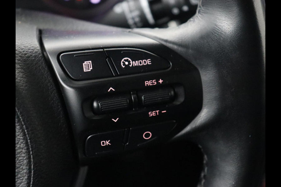 Kia Stonic 1.0 T-GDi ExecutiveLine | Leder | Stoel & stuurverwarming | Carplay | Camera | Keyless | Navigatie | Climate control | Cruise control