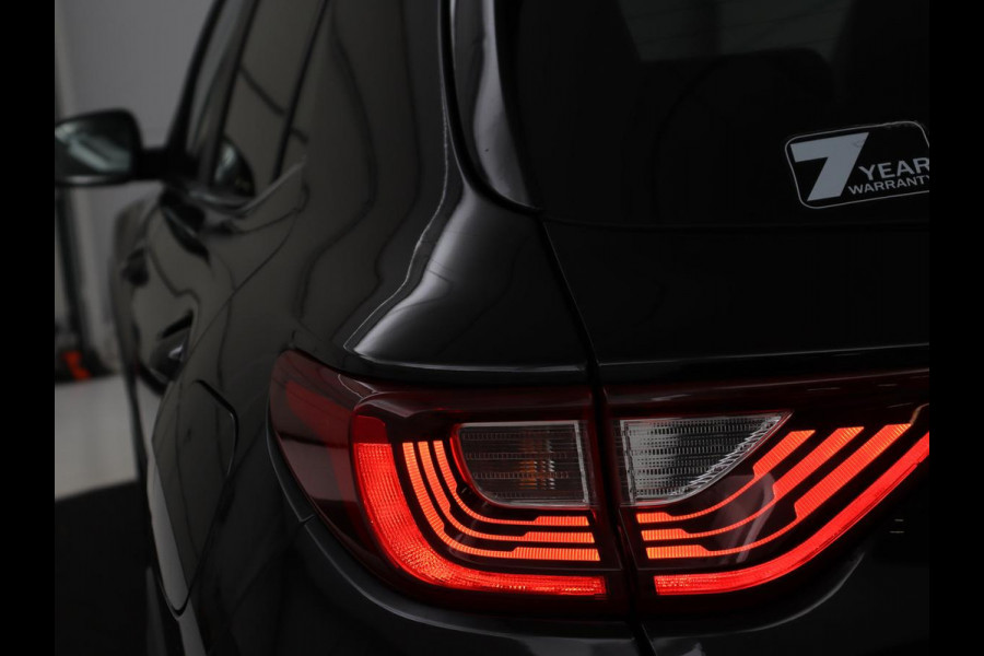 Kia Stonic 1.0 T-GDi ExecutiveLine | Leder | Stoel & stuurverwarming | Carplay | Camera | Keyless | Navigatie | Climate control | Cruise control