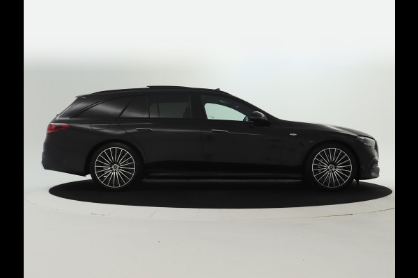 Mercedes-Benz E-Klasse Estate 300 e Sport Edition | Trekhaak | Rijassistentiepakket Plus | Nightpakket | Akoestisch comfortpakket | KEYLESS GO-pakket | Winter pakket | Antidiefstalpakket URBAN GUARD PLUS | 360°-camera | Stoelventilatie voor |