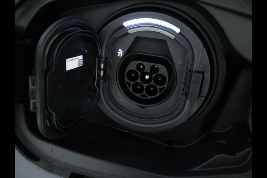 Mercedes-Benz E-Klasse Estate 300 e Sport Edition | Trekhaak | Rijassistentiepakket Plus | Nightpakket | Akoestisch comfortpakket | KEYLESS GO-pakket | Winter pakket | Antidiefstalpakket URBAN GUARD PLUS | 360°-camera | Stoelventilatie voor |