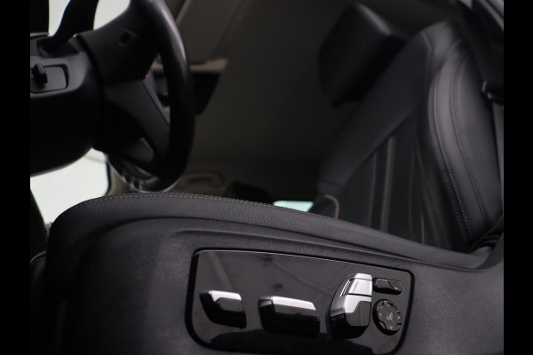 BMW 5 Serie 520i Business Edition Plus | Nappaleder | Stoelverwarming | Carplay | Laserlicht | Navigatie | Live Cockpit | Parkeerhulp | Climate control | Comfortstoelen | Cruise control | Bluetooth