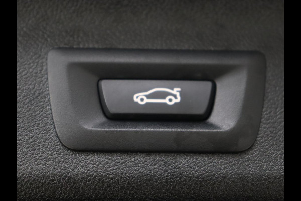 BMW 5 Serie 520i Business Edition Plus | Nappaleder | Stoelverwarming | Carplay | Laserlicht | Navigatie | Live Cockpit | Parkeerhulp | Climate control | Comfortstoelen | Cruise control | Bluetooth