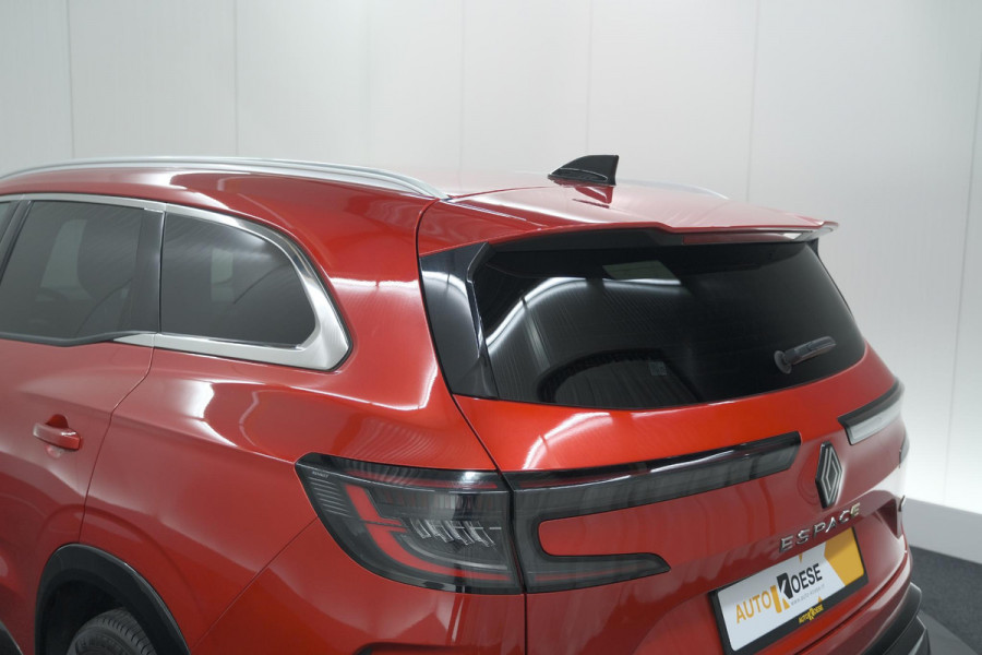 Renault Espace E-Tech Full Hybrid 200 Techno | 7 Zitplaatsen | Camera | Adaptieve Cruise Control | Elektrische Kofferklep