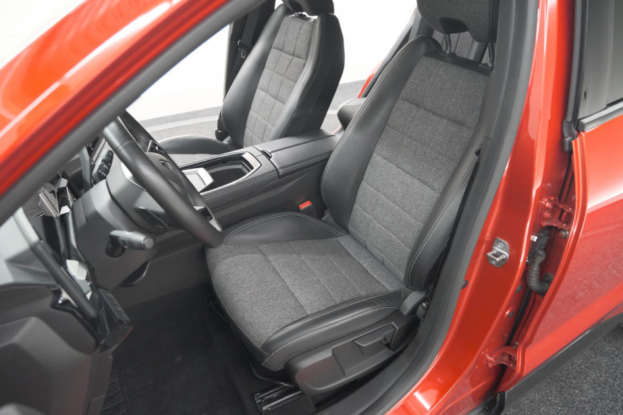 Renault Espace E-Tech Full Hybrid 200 Techno | 7 Zitplaatsen | Camera | Adaptieve Cruise Control | Elektrische Kofferklep