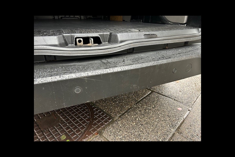 Ford Transit Connect 1.5 EcoBlue L2 Trend AIRCO I NAV I CAMERA I 3-ZITSI LEDER INTERIEURI 1e EIGENAAR I COMPETE ONDERHOUDSHISTORIE