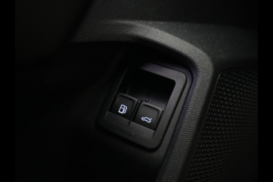 CUPRA Leon Sportstourer 1.4 e-Hybrid VZ Performance Limited Panorama Navigatie Stoel/Stuurverwarming Parkassist Carplay 213