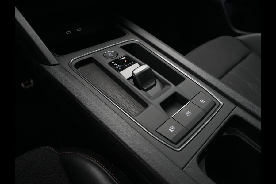 CUPRA Leon Sportstourer 1.4 e-Hybrid VZ Performance Limited Panorama Navigatie Stoel/Stuurverwarming Parkassist Carplay 213