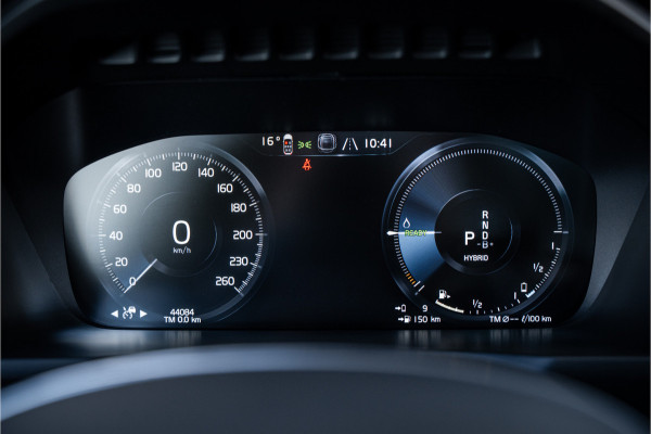 Volvo XC90 2.0 T8 Plug-in hybrid AWD R-Design - Panorama | H&K | Memory | Keyless |ACC