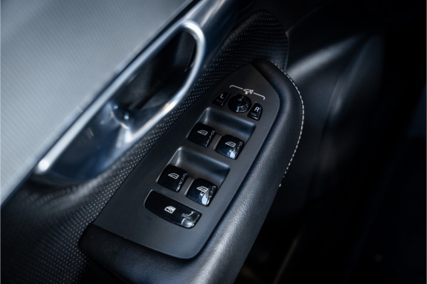 Volvo XC90 2.0 T8 Plug-in hybrid AWD R-Design - Panorama | H&K | Memory | Keyless |ACC