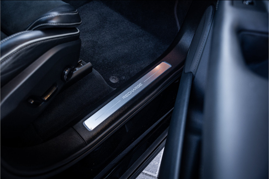 Volvo XC90 2.0 T8 Plug-in hybrid AWD R-Design - Panorama | H&K | Memory | Keyless |ACC