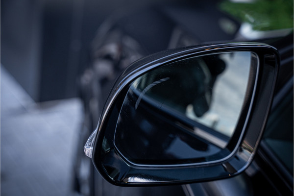 Volvo XC90 2.0 T8 Plug-in hybrid AWD R-Design - Panorama | H&K | Memory | Keyless |ACC