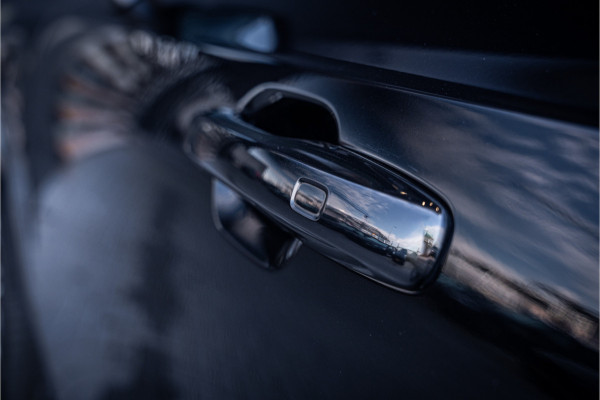 Volvo XC90 2.0 T8 Plug-in hybrid AWD R-Design - Panorama | H&K | Memory | Keyless |ACC