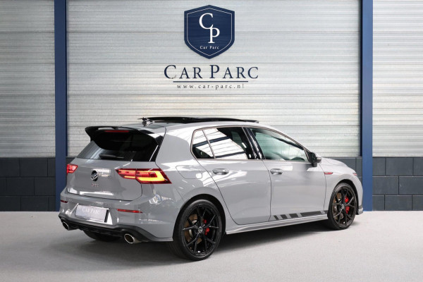 Volkswagen Golf 2.0 TSI GTI Clubsport 301+PK LED+IQ/PANO/HALF LEER+ALCANTARA+S.VERWARMING/19"/CAM/LINE/ACC/ECC/12 MND GARANTIE!