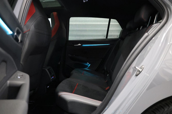 Volkswagen Golf 2.0 TSI GTI Clubsport 301+PK LED+IQ/PANO/HALF LEER+ALCANTARA+S.VERWARMING/19"/CAM/LINE/ACC/ECC/12 MND GARANTIE!